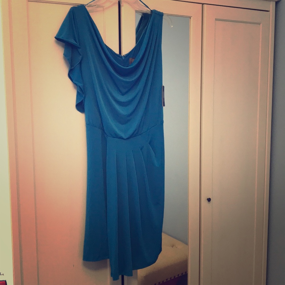 Vince Camuto Asymmetrical Sleeves Dress